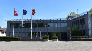 Rohde & Schwarz Schweiz AG Rohde & Schwarz Schweiz AG