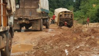 Major connecting route along which MNT benchmarked mobile services. 