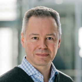 Günter Pfeifer Günter Pfeifer