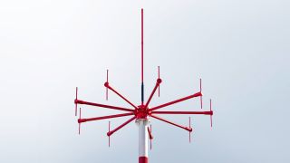 Direction finding system at an airport Direction finding system at an airport