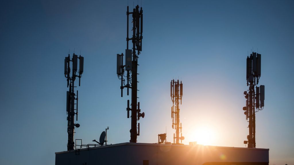 Antenna Array Testing - Conducted & OTA Antenna Array Testing - Conducted & OTA