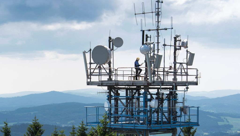5G site testing and troubleshooting mobile networks