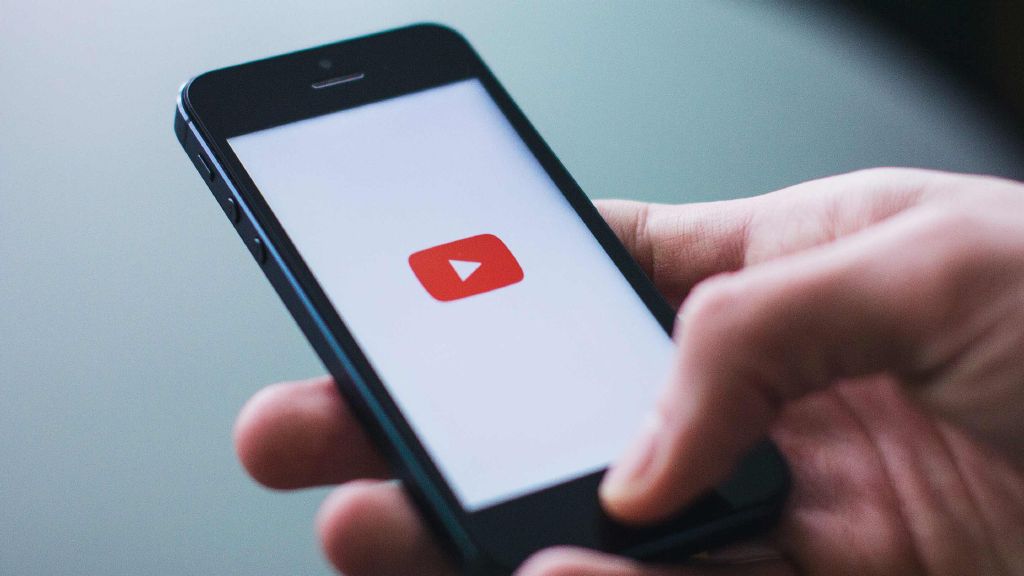 Challenges of mobile video services for network operators Challenges of mobile video services for network operators