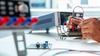 Power supply in series vs. parallel Power supply in series vs. parallel