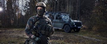 Secure tactical communications Secure tactical communications