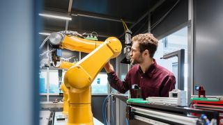 Network testing in smart factories Network testing in smart factories