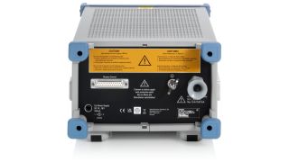 R&S®AMN6500 Zweileiter-V-Netznachbildung R&S®AMN6500 Zweileiter-V-Netznachbildung