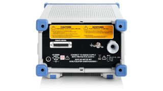 R&S®ENV216 Zweileiter-V-Netznachbildung R&S®ENV216 Zweileiter-V-Netznachbildung