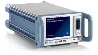 R&S®DWR150 Digital wideband recorder R&S®DWR150 Digital wideband recorder