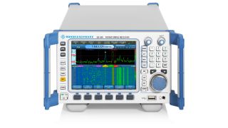 R&S®EB500 モニタリング受信機 R&S®EB500 モニタリング受信機