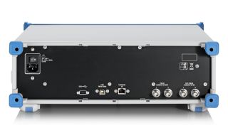 R&S®ZVAX-TRM 拡張ユニット R&S®ZVAX-TRM 拡張ユニット
