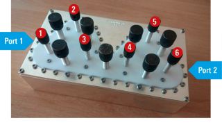 共振器（番号部分）を持つフィルター