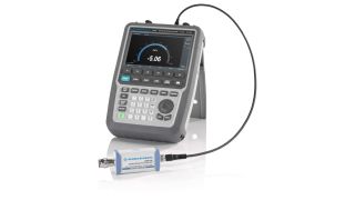 R&S®ZNH Handheld vector network analyzer R&S®ZNH Handheld vector network analyzer