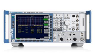 R&S®FSQ signal analyzer R&S®FSQ signal analyzer