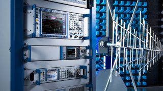 R&S®TS9981A Störfestigkeitstestsystem für gestrahlte Störgrößen im Automotive-Bereich R&S®TS9981A Störfestigkeitstestsystem für gestrahlte Störgrößen im Automotive-Bereich