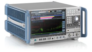 R&S®ESW EMIテストレシーバー R&S®ESW EMIテストレシーバー