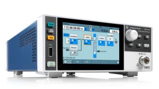 R&S®SMCV100B vector signal generator R&S®SMCV100B vector signal generator