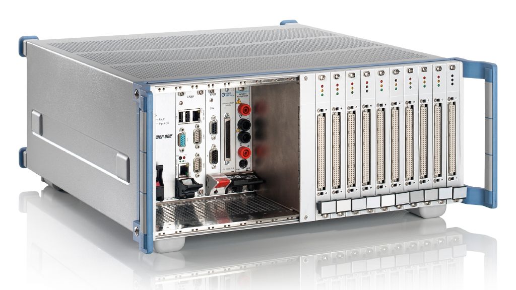 Универсальная платформа испытательной системы R&S®CompactTSVP на основе CompactPCI и PXI