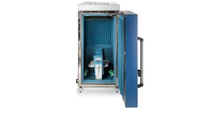 R&S®ATS800R Rack-mountable CATR chamber for 5G NR mmWave signals