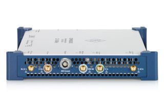 R&S®CMPHEAD50 Remote radio head 50 GHz R&S®CMPHEAD50 Remote radio head 50 GHz