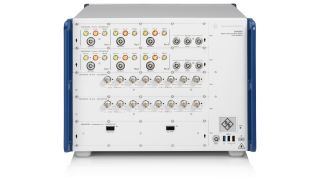 R&S®CMX500 R&S®CMX500
