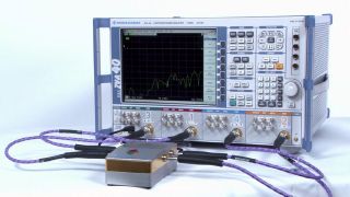 Signal integrity – calibrating a 4-port network analyzer (part 1 of 4) Signal integrity – calibrating a 4-port network analyzer (part 1 of 4)