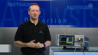 Signal quality and distortion measurements on an amplifier  Signal quality and distortion measurements on an amplifier