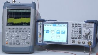 LTE Signal Measurements Using the R&S®FSH Handheld Spectrum Analyzer LTE Signal Measurements Using the R&S®FSH Handheld Spectrum Analyzer