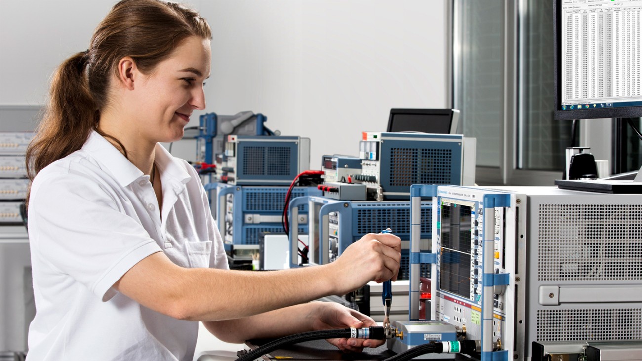 Electronic manufacturing services and after-sales service Electronic manufacturing services and after-sales service
