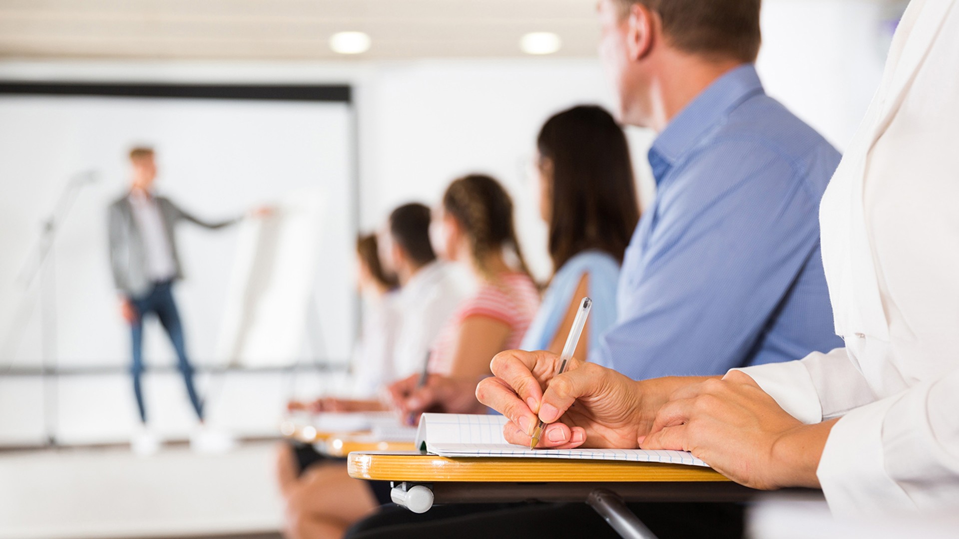 General course information | Rohde & Schwarz